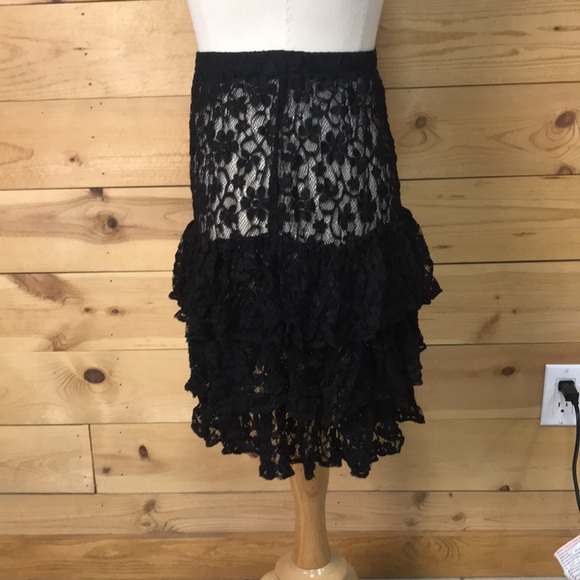 New Kings Crown black tiered ruffled lace layering mini skirt extender Large - Picture 3 of 9
